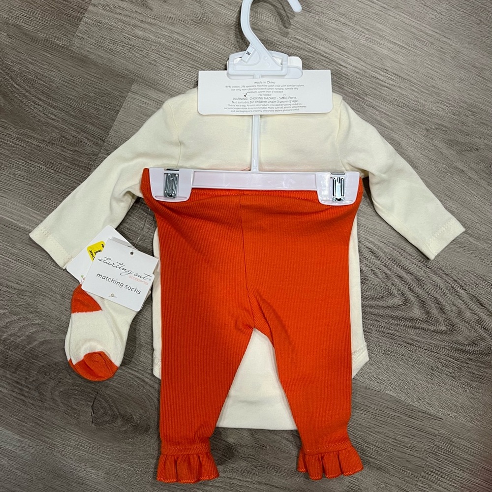 “My First Thanksgiving” 4 Piece Matching Set - Picture 2 of 2